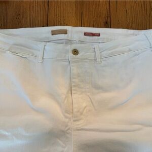 Anthropologie PILCRO white jeans extra wide leg nwot